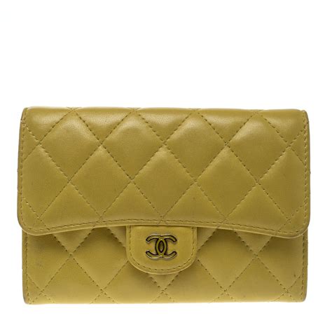 chanel yellow wallet